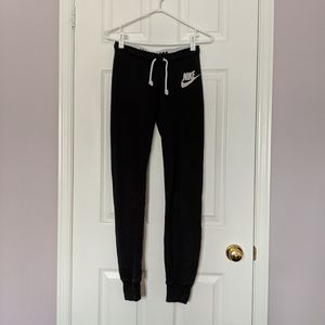 Nike Sweatpants